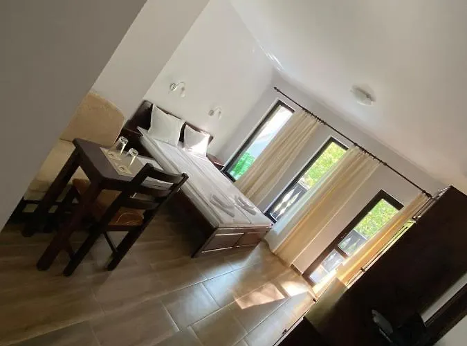 Хотел комплекс магията на родопите Бачково