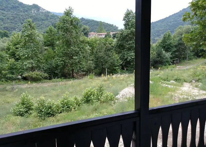 Хотел комплекс магията на родопите Бачково