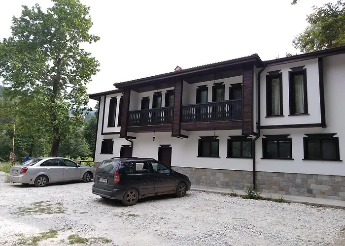 комплекс магията на родопите Хотел 2*