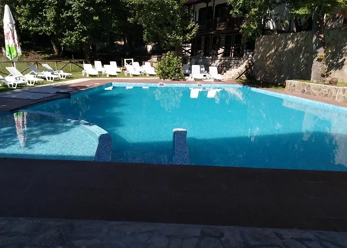 Хотел комплекс магията на родопите Бачково